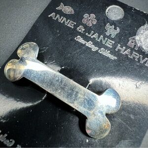 Vintage Anne & Jane Harvey Sterling Silver Dog Bone Pin on original card backing